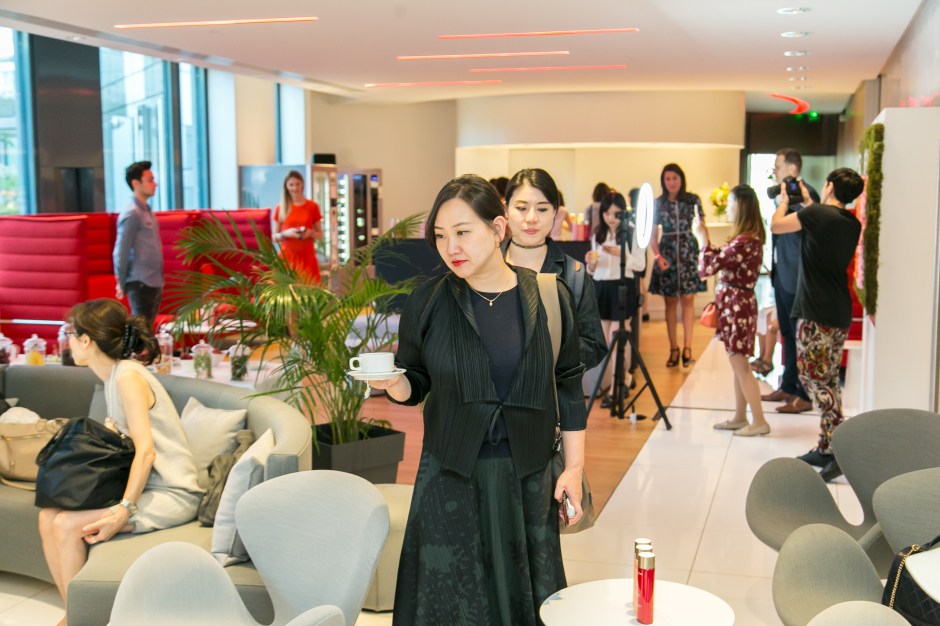 Visite KOL 6. Conference au Siege de Clarins-24